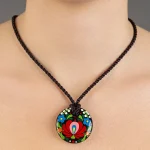 Tradicionális Fekete Matyórózsa medál