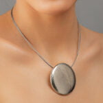 Minimal Platina Finomporcelán Medál (Nagy)