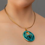 Infinity Mentazöld Finomporcelán Medál