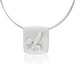 Királyliliom Finomporcelán Platina Medál