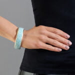 Dubai Türkiz-Arany Karkötő