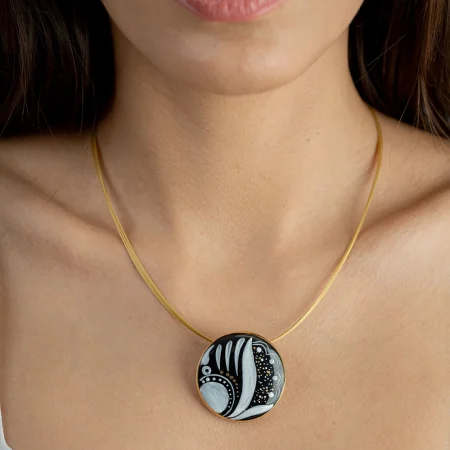 Sárközi Fekete&Fehér Finomporcelán Medál (Kicsi)