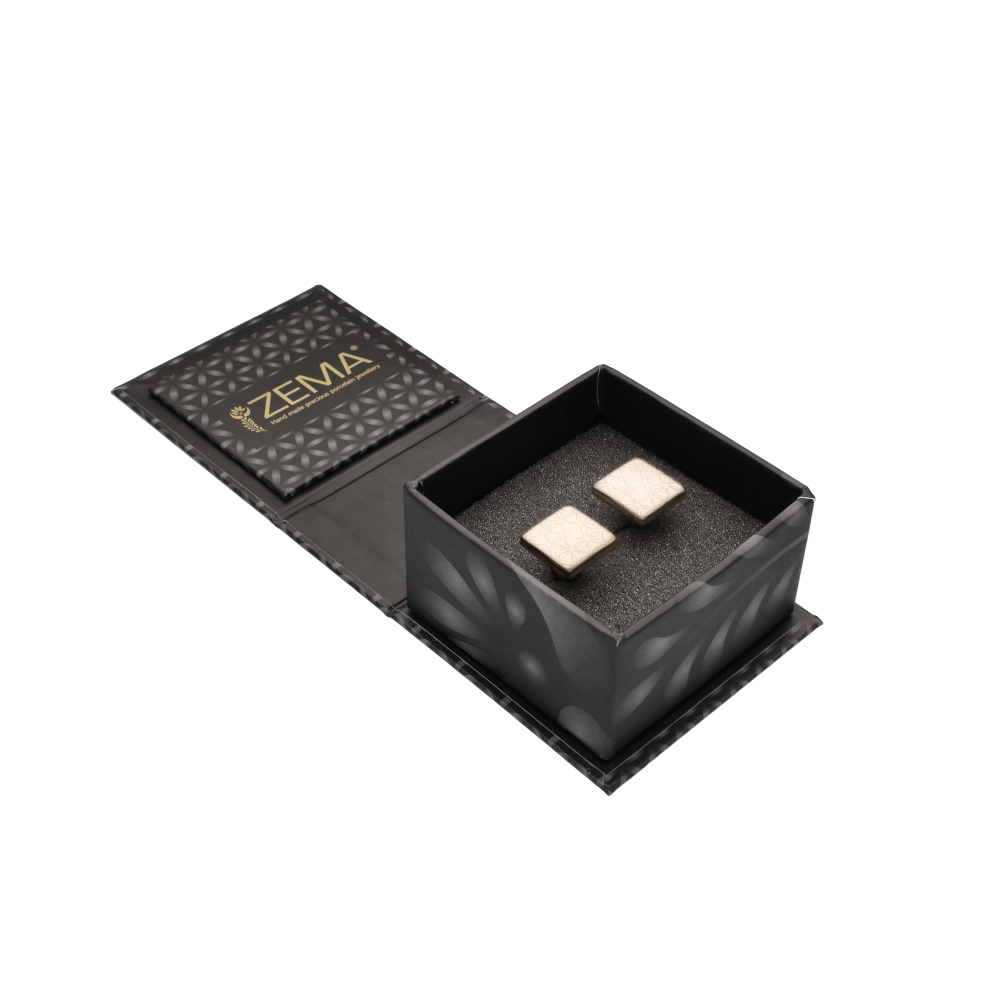 Minimal Platinázott Négyzetes Mandzsetta Minimal Platinázott Négyzetes Mandzsetta